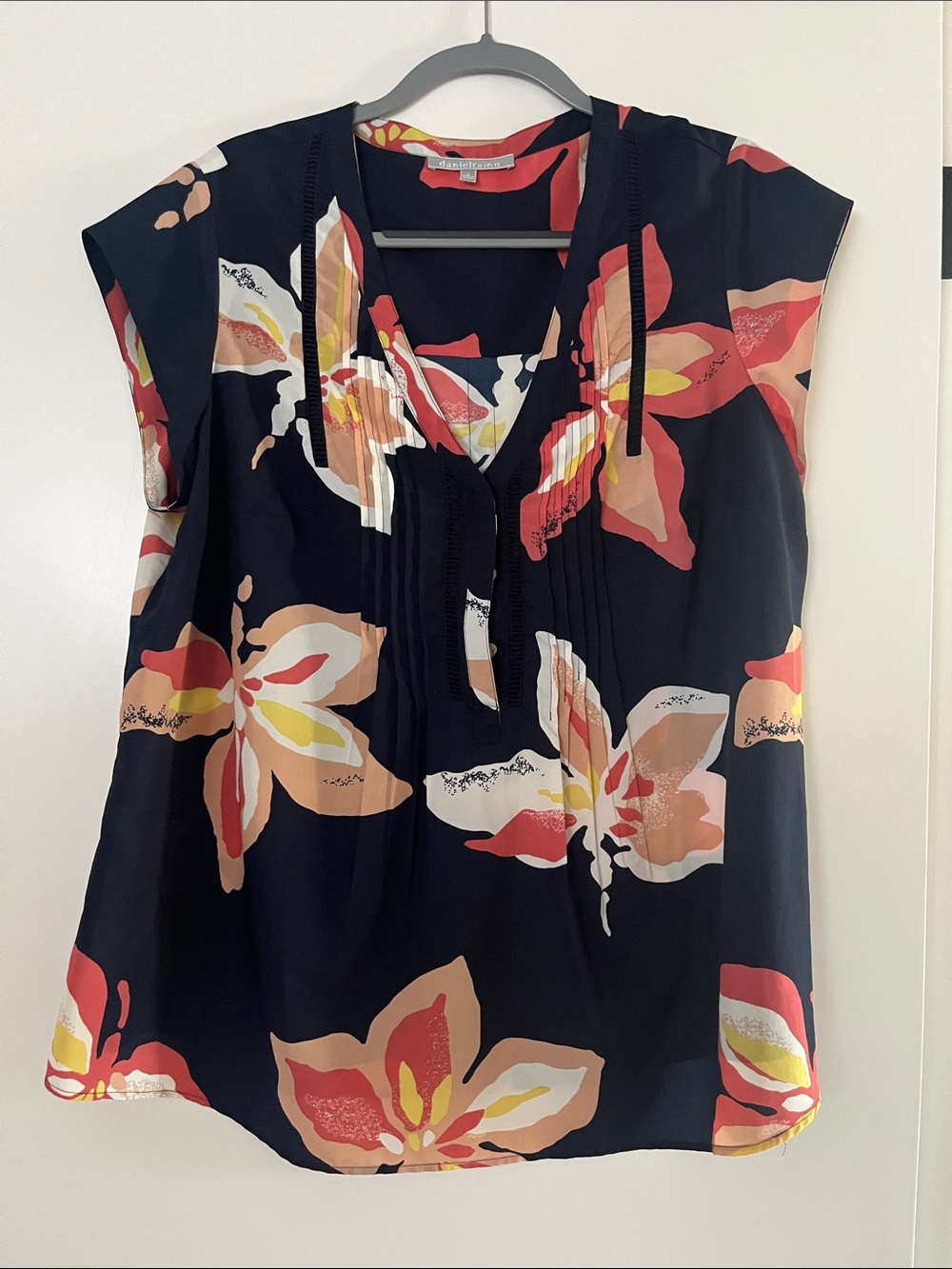 Daniel Rainn Navy Floral Pintuck Split-Neck Blouse